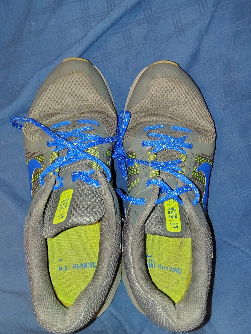 Nike Men's Size 8.5 Grey/Blue Running Sneakers